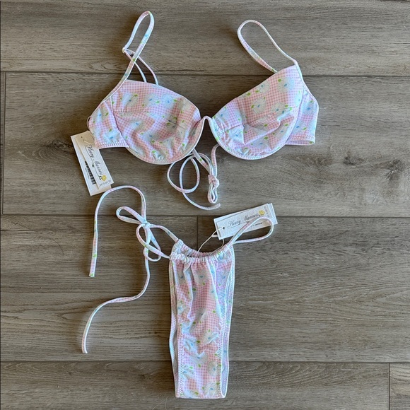 ‘Lutetia’ Classic Underwire Top - Picture 4 of 7